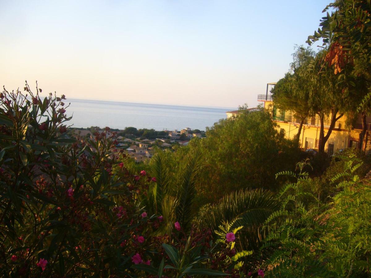 Hotel Casaleo Campofelice Di Roccella Zewnętrze zdjęcie